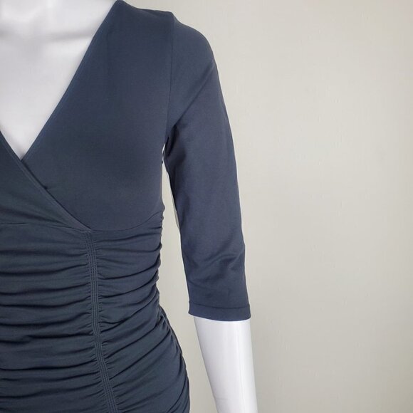 NWT Spiritual Gangster Ruched Detail V Neck Half Sleeve Top Dark Gray XS/S - Picture 4 of 12